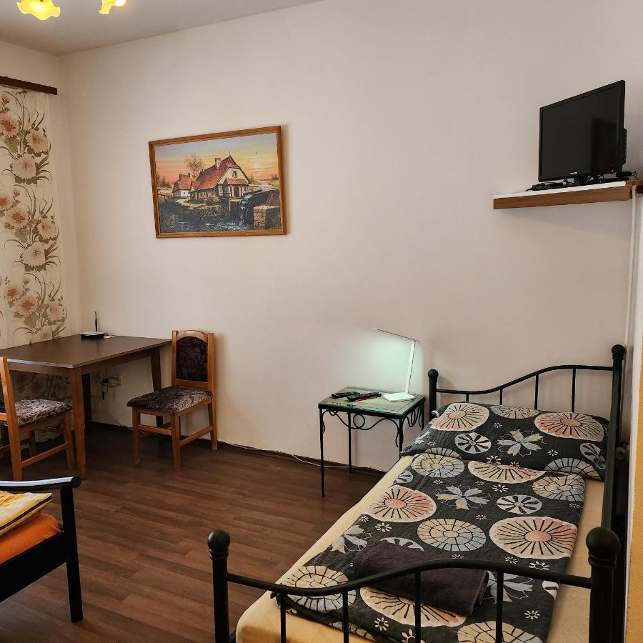 Ubytovani U Maxe Lipno nad Vltavou Ngoại thất bức ảnh